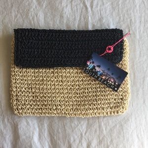 Straw clutch